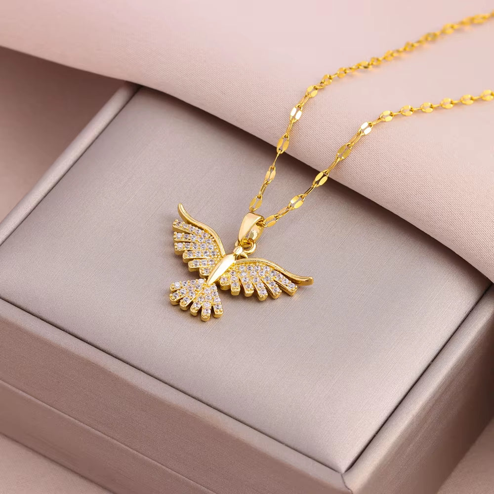 New Sparkly 18K Gold Plated Vintage Phoenix Pendant Necklaces for Women Retro Style Female Daily Wear Stainless Steel Neck Chain