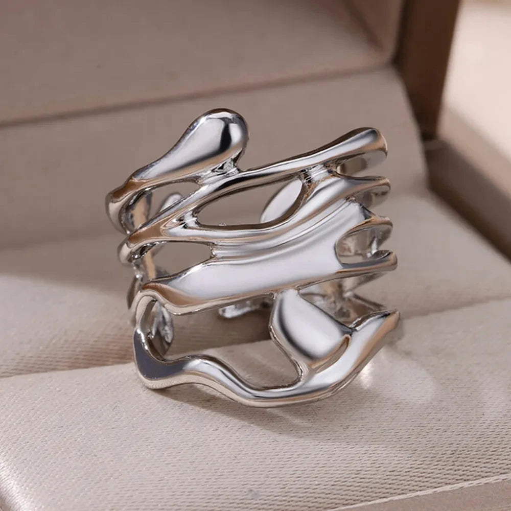 Aurelia Sculpted Ring